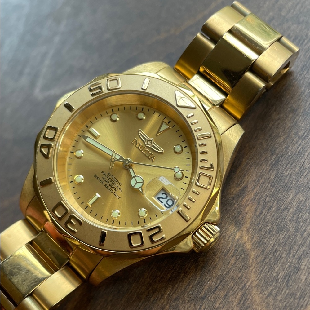 Invicta Gold 13929 Dive Watch